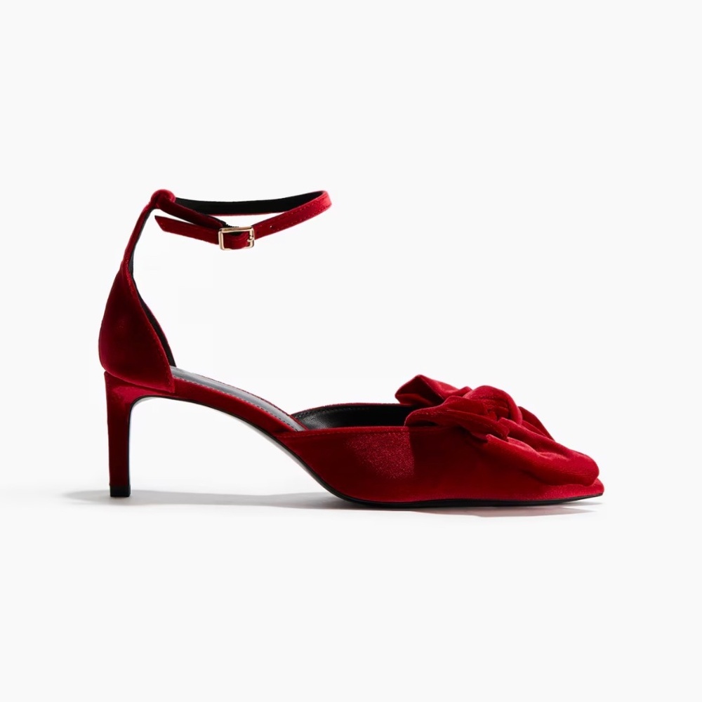 Women’s Red H&M Bow-Detail Velour Pumps Size US 7 - Picture 5 of 7